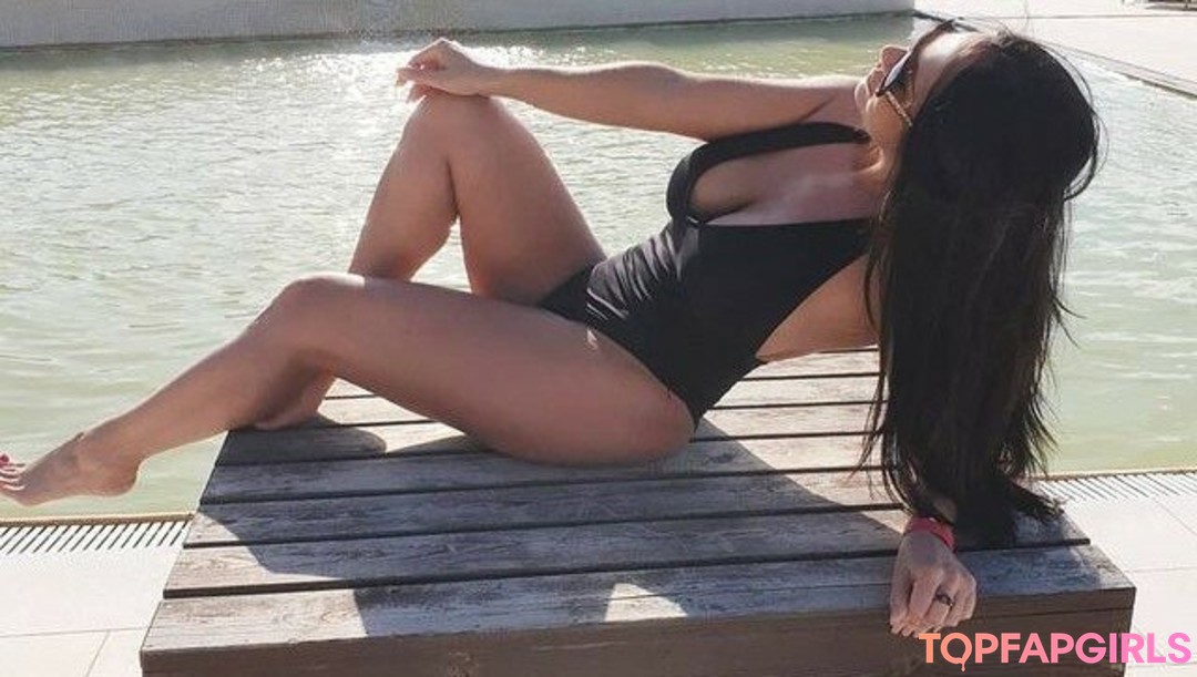 Naakte gelekte OnlyFans-foto van Marika Fruscio #1232