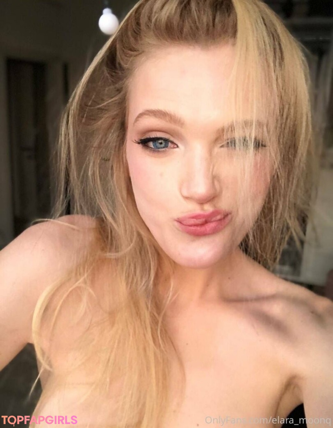 Naakte gelekte OnlyFans-foto van Elaramoonq #104 Naakte gelekte OnlyFans-foto van Elaramoonq #104