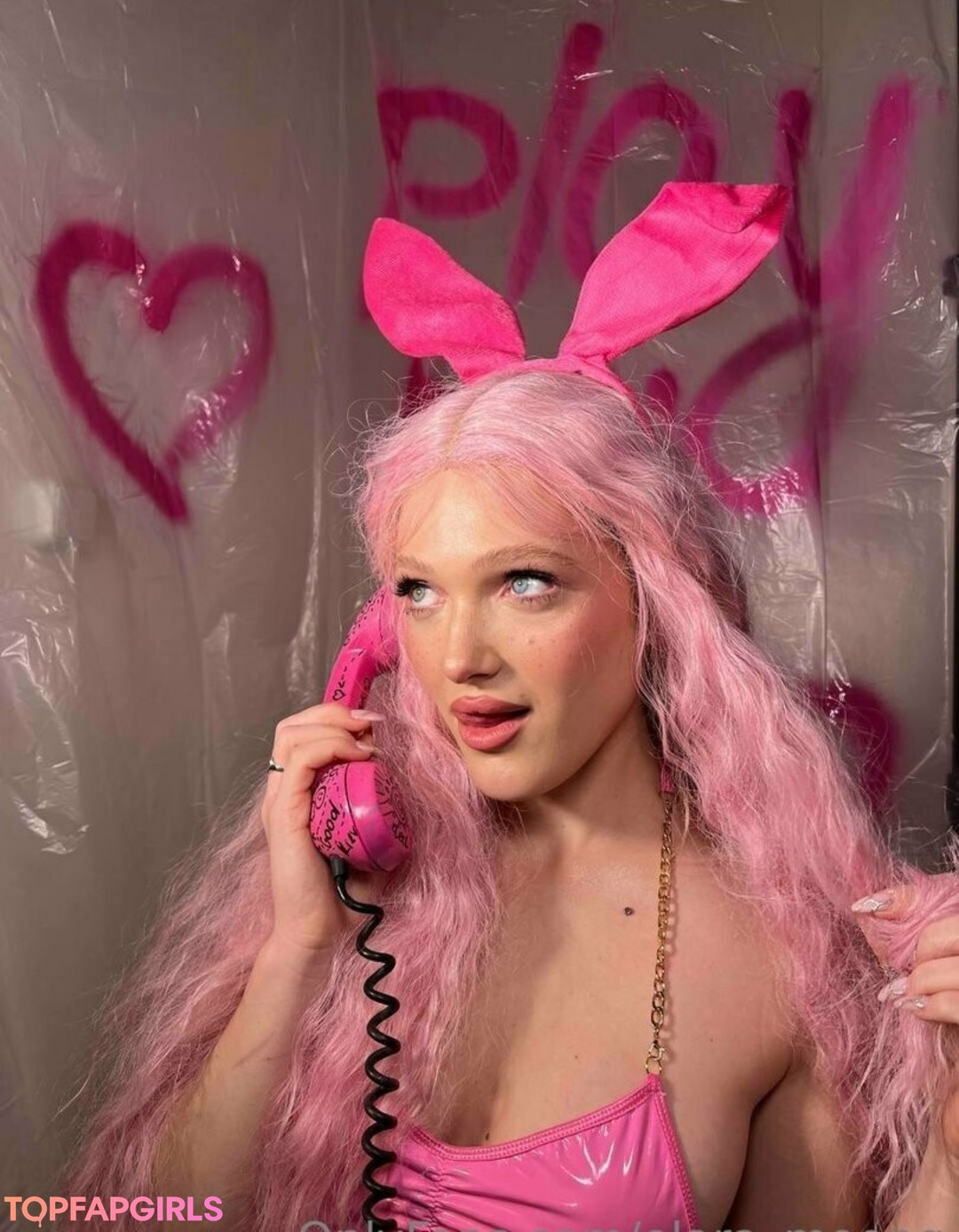 Naakte gelekte OnlyFans-foto van Elaramoonq #111 Naakte gelekte OnlyFans-foto van Elaramoonq #111