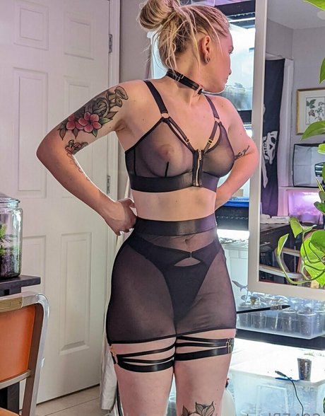 Naakte gelekte OnlyFans-foto van Centralfl7492