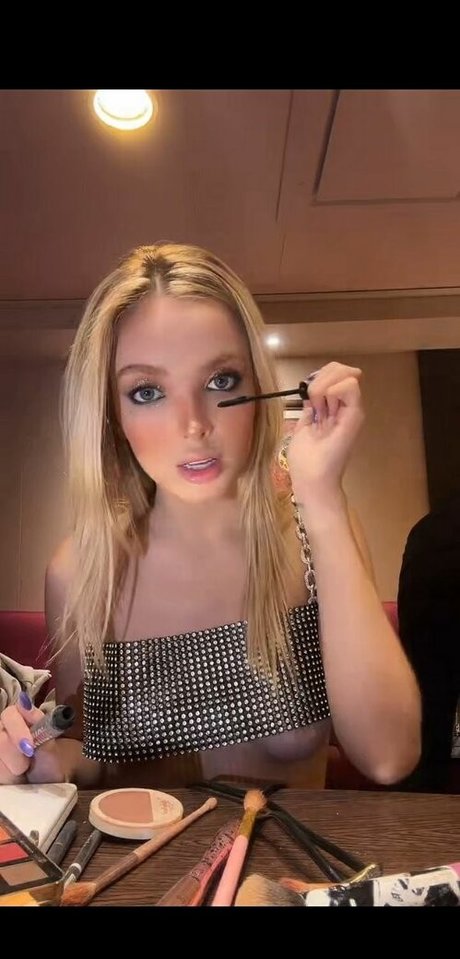 Naakte gelekte OnlyFans-foto van Giovanna Chaves