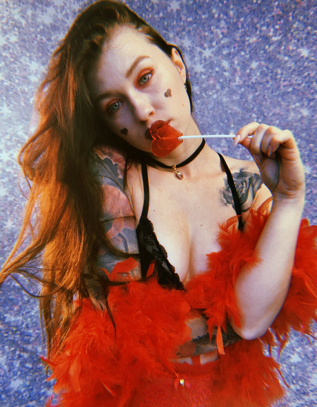 Xmishacrossx