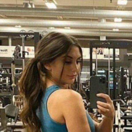 Naakte gelekte OnlyFans-foto van Amanda Fransson
