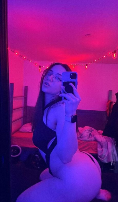 Sophiemoo69