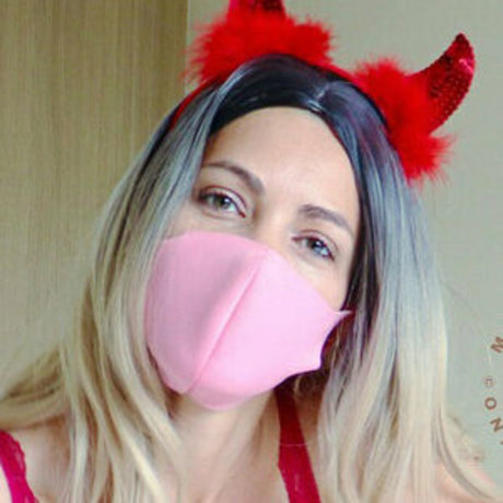 Naakte gelekte OnlyFans-foto van Maria Bonita