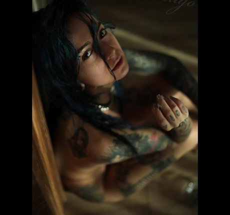 Naakte gelekte OnlyFans-foto van Yagmur Simsek