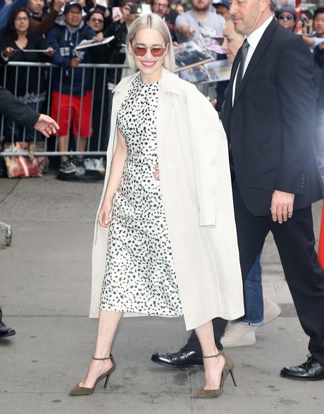 Naakte gelekte OnlyFans-foto van Emilia Clarke