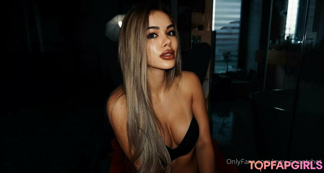 Naakte gelekte OnlyFans-foto van Maysweetshot #1261