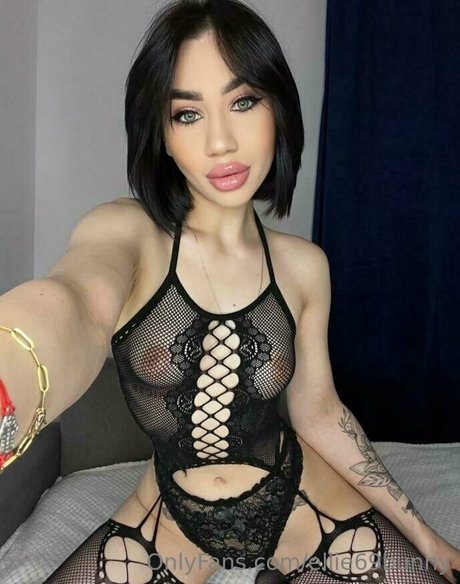 Ellie69bunny