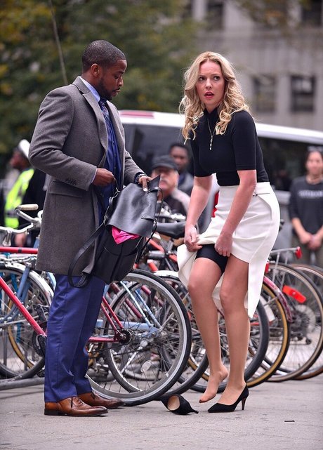 Naakte gelekte OnlyFans-foto van Katherine Heigl