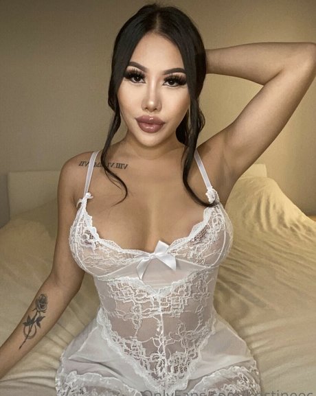 Naakte gelekte OnlyFans-foto van Krissssyxo