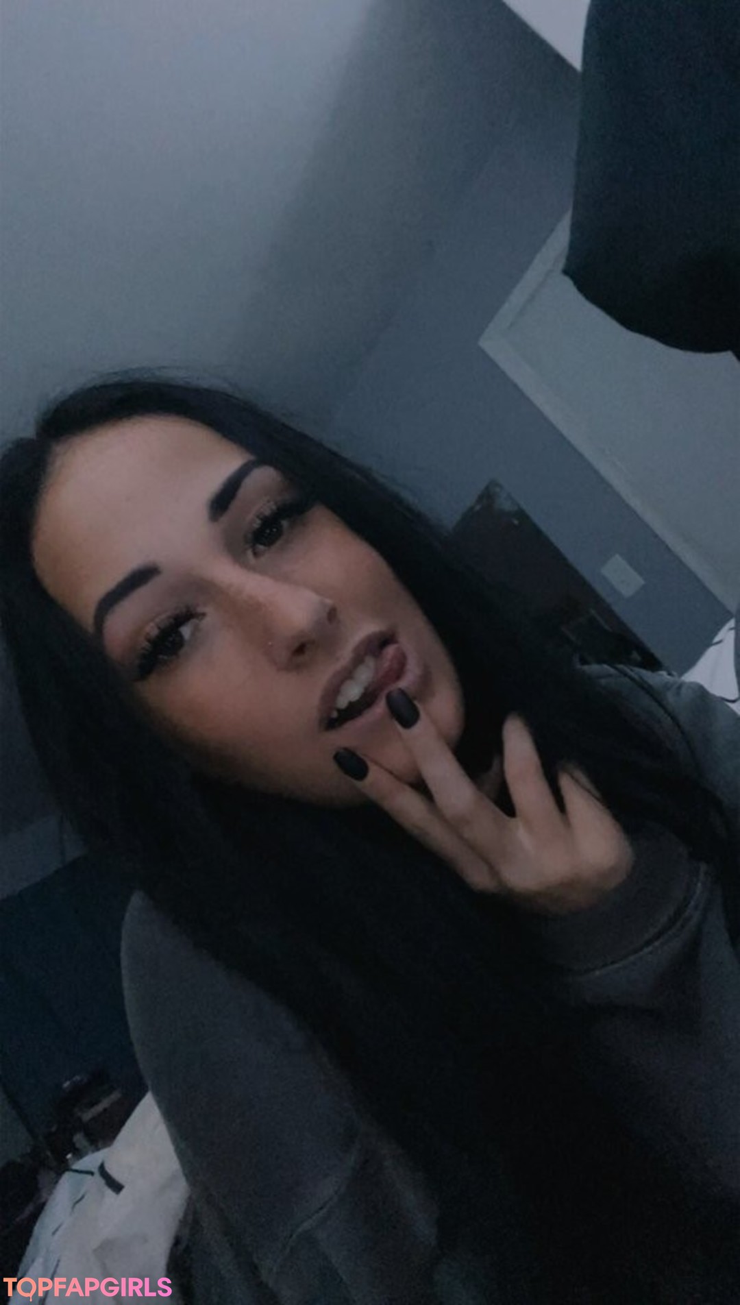 Naakte gelekte OnlyFans-foto van Emily Jaye #17 Naakte gelekte OnlyFans-foto van Emily Jaye #17