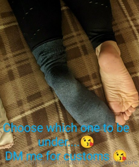 Naakte gelekte OnlyFans-foto van Annafeetcrushvore