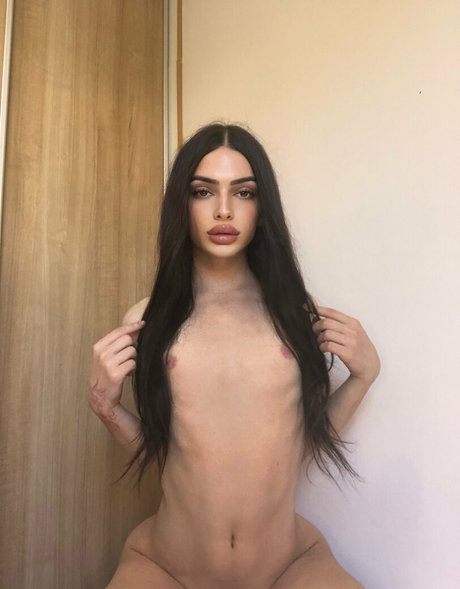 Naakte gelekte OnlyFans-foto van Itsangelbaby