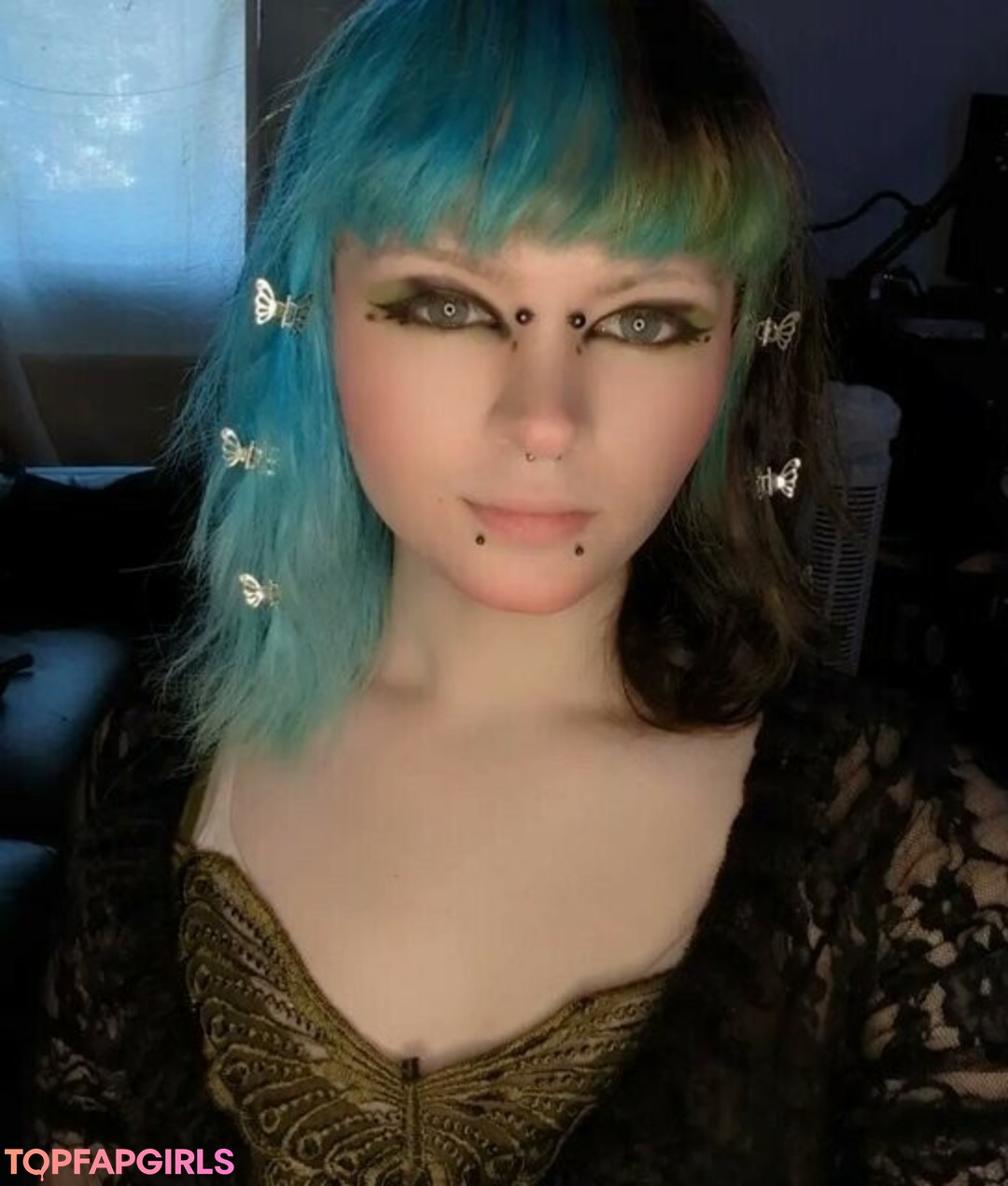 Naakte gelekte OnlyFans-foto van Faye Hizuki #26 Naakte gelekte OnlyFans-foto van Faye Hizuki #26