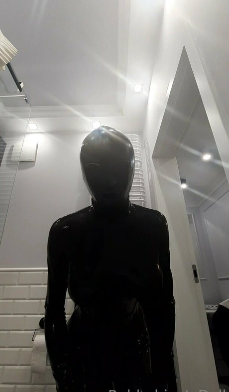 Rubbobjectdoll