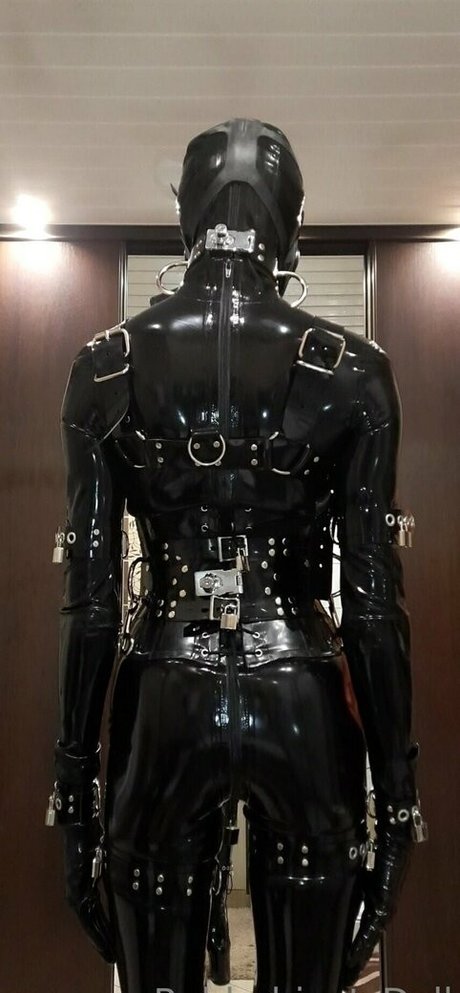 Rubbobjectdoll