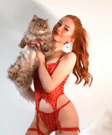 Naakte gelekte OnlyFans-foto van Larissa Opitz