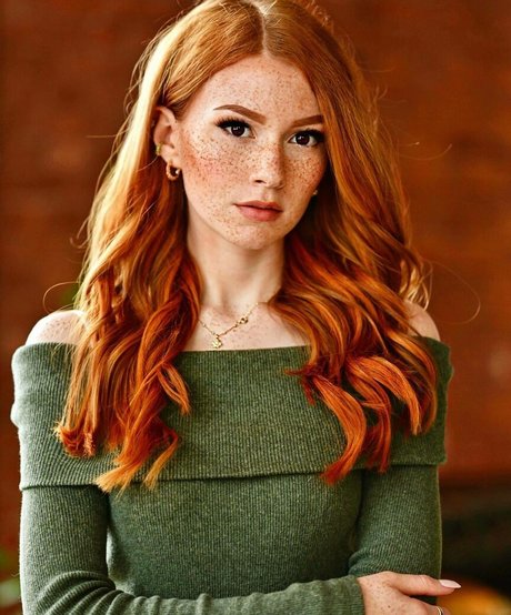 Naakte gelekte OnlyFans-foto van Larissa Opitz