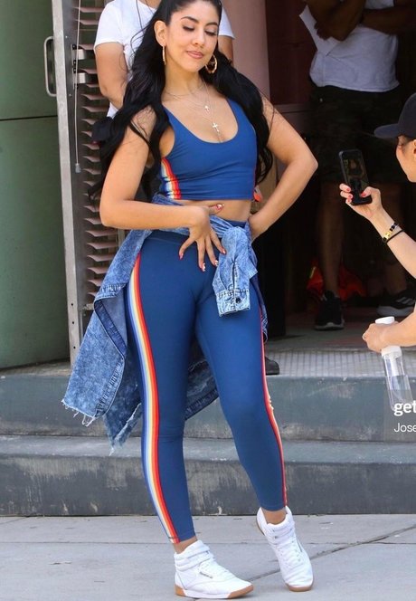 Stephanie Beatriz