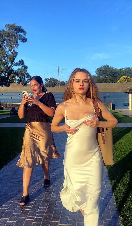 Joey King