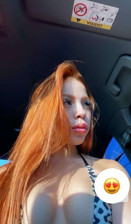 Naakte gelekte OnlyFans-foto van Anna Rodrigues