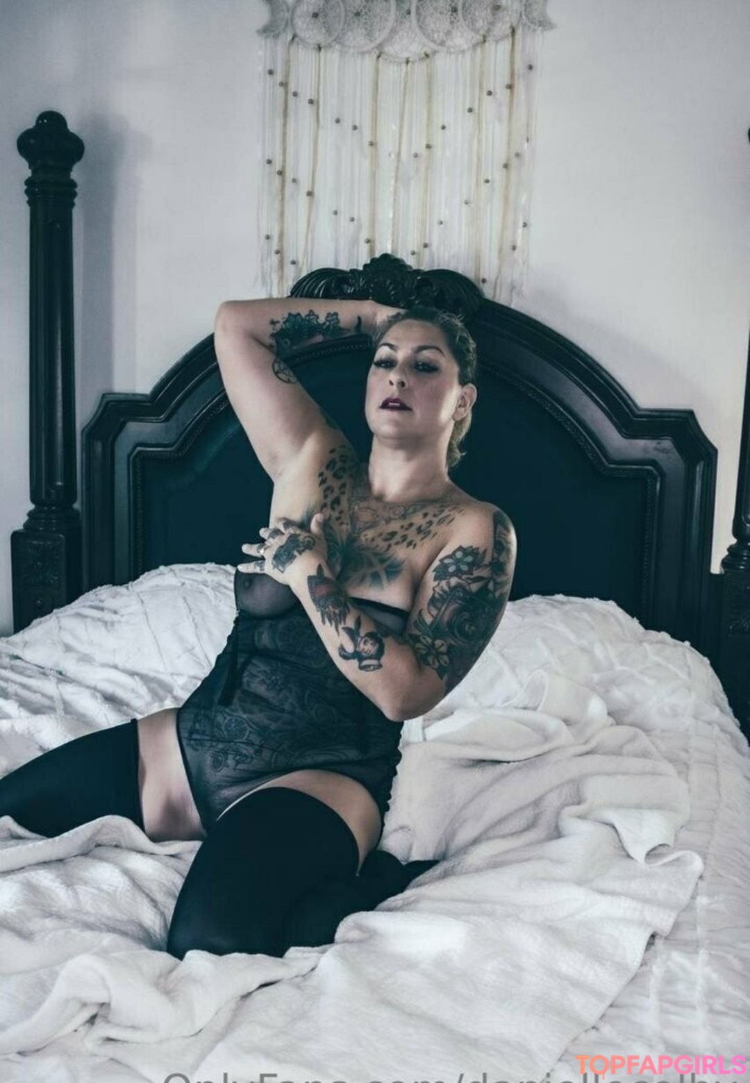 Naakte gelekte OnlyFans-foto van Danielle Colby #830 Naakte gelekte OnlyFans-foto van Danielle Colby #830