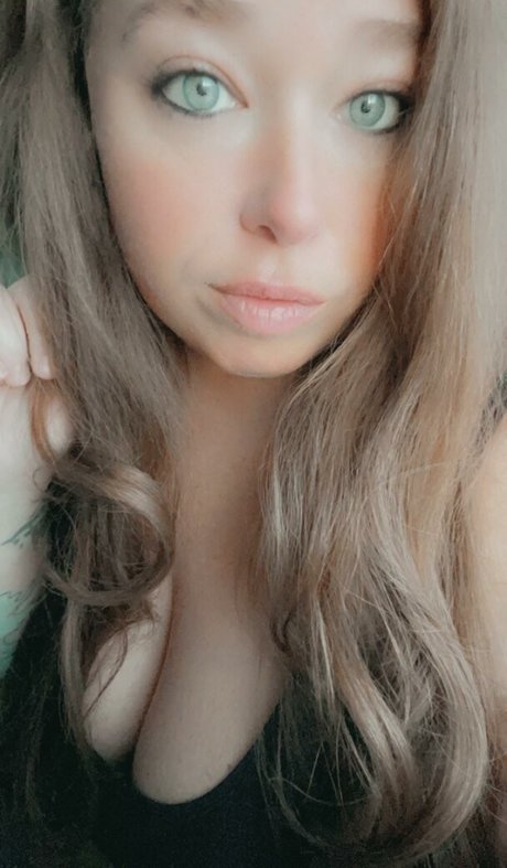 Ivy Mia