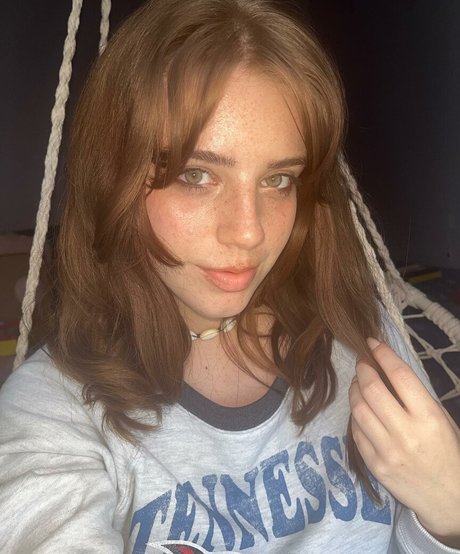Naakte gelekte OnlyFans-foto van Xohalzy444