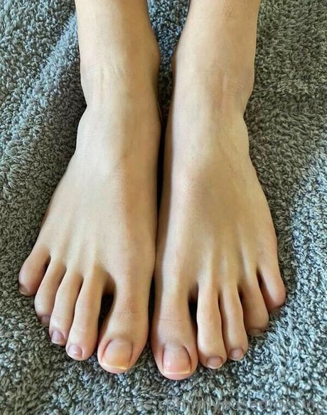 Myposedtoes