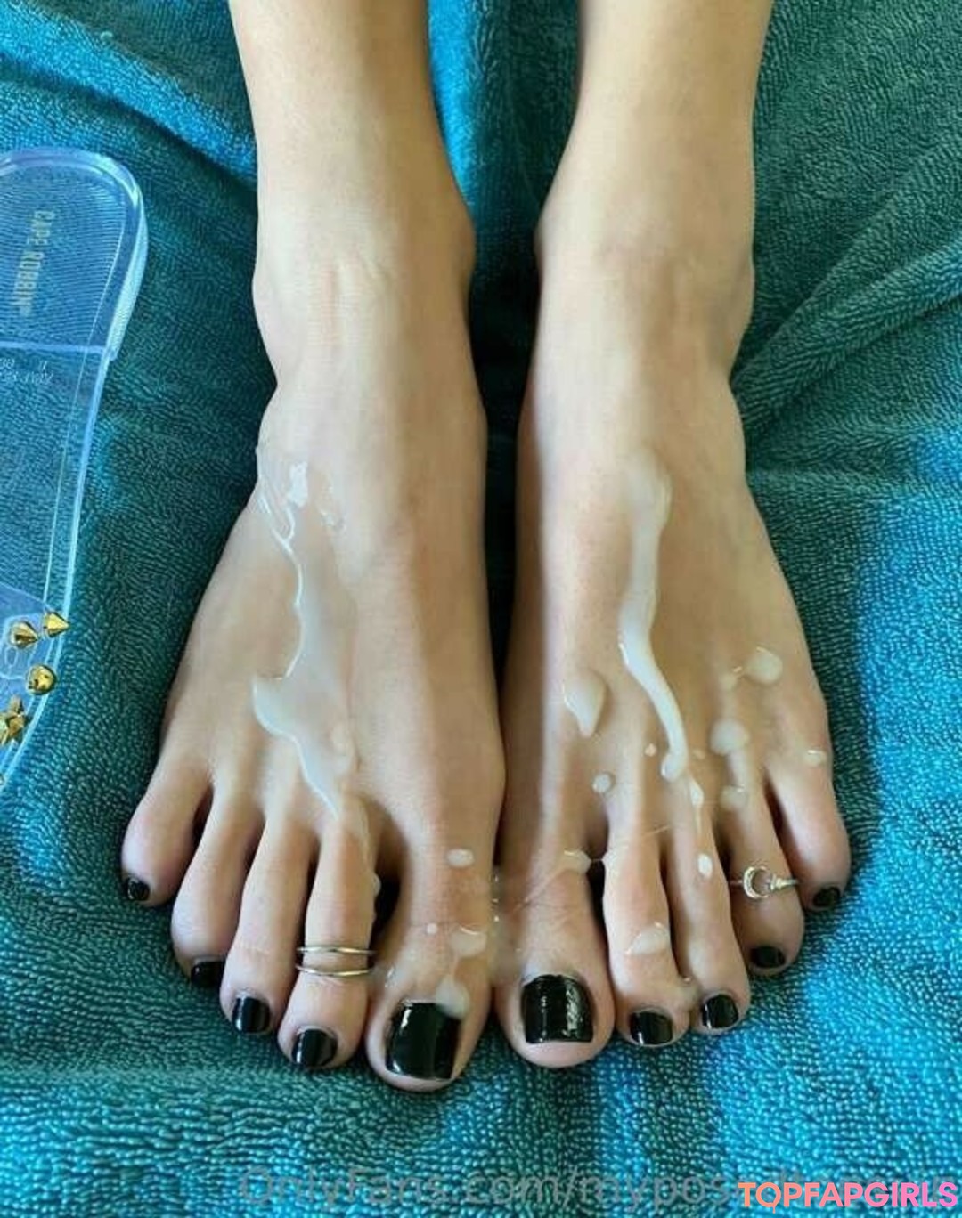 Naakte gelekte OnlyFans-foto van Myposedtoes #119 Naakte gelekte OnlyFans-foto van Myposedtoes #119