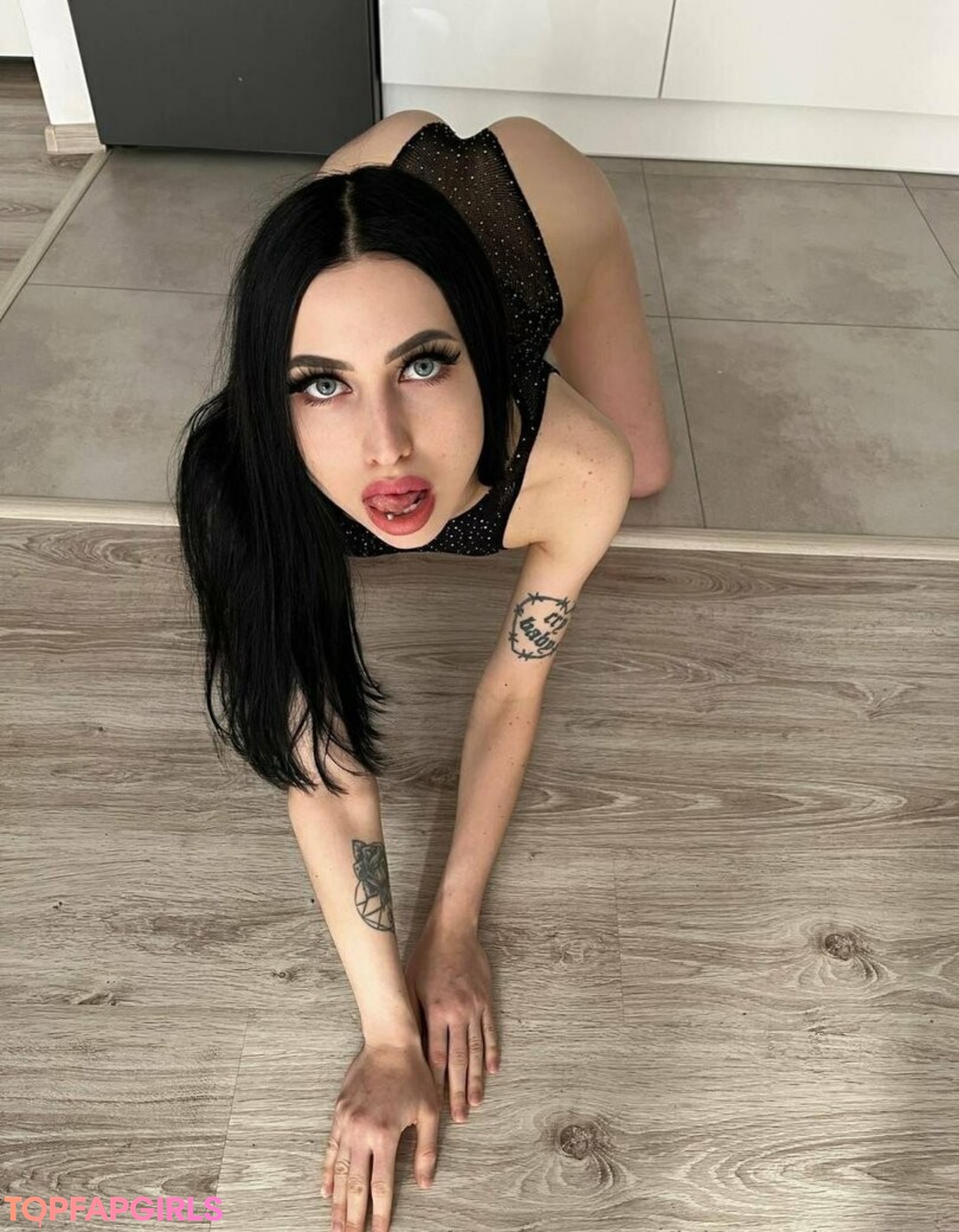 Naakte gelekte OnlyFans-foto van Lhunnybunnyl #164 Naakte gelekte OnlyFans-foto van Lhunnybunnyl #164