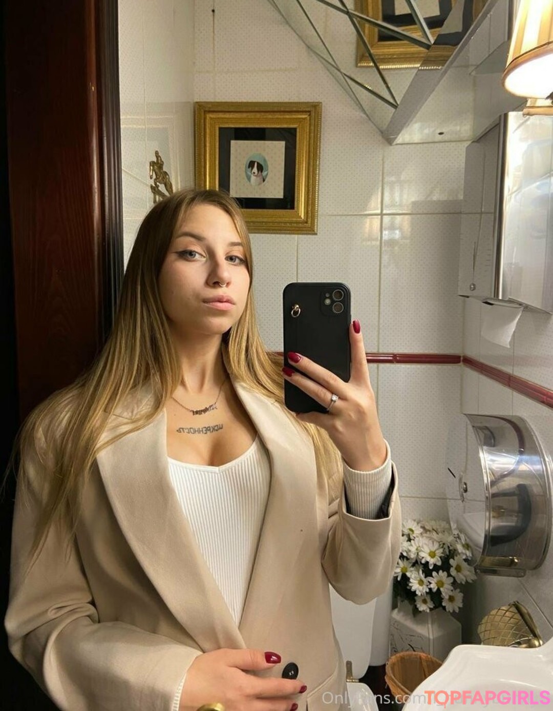 Naakte gelekte OnlyFans-foto van Lhunnybunnyl #53 Naakte gelekte OnlyFans-foto van Lhunnybunnyl #53