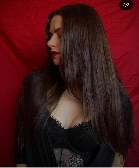 Naakte gelekte OnlyFans-foto van Nobosart