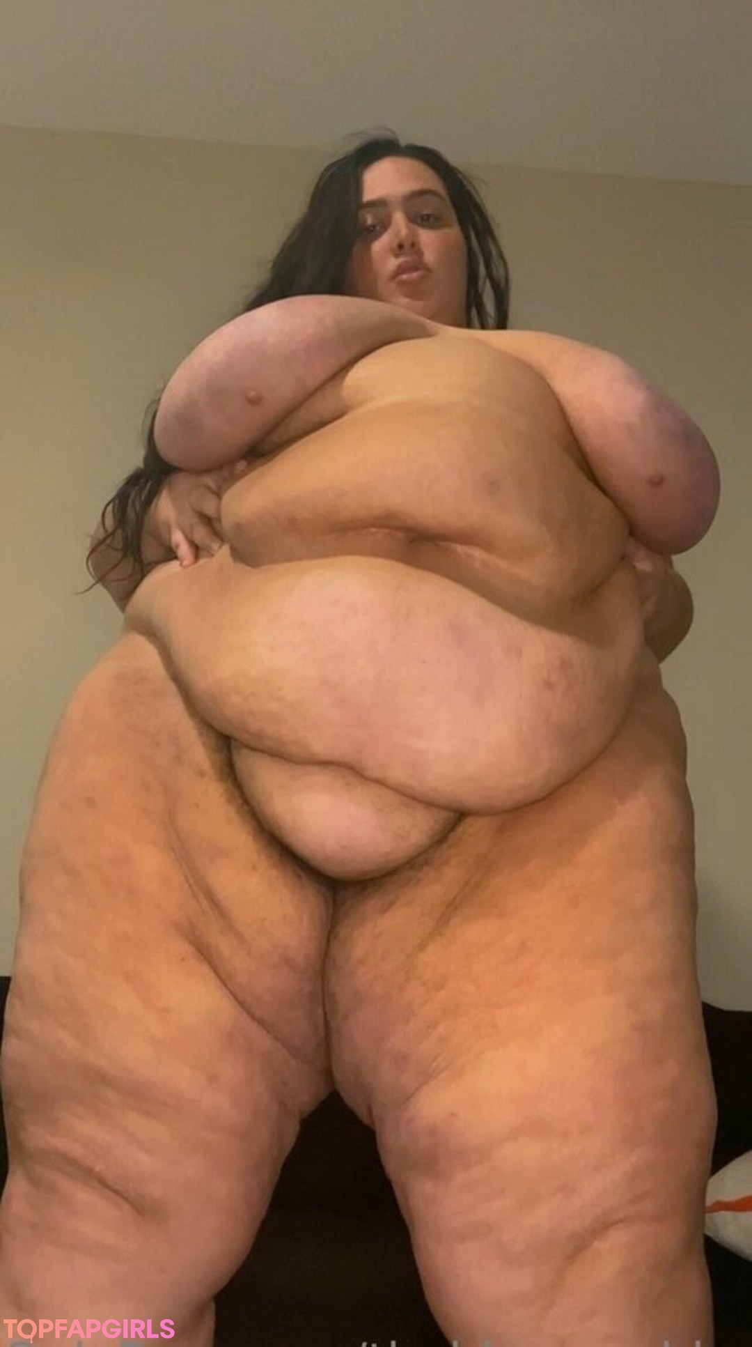 Naakte gelekte OnlyFans-foto van Thebigassssbbw1 #13 Naakte gelekte OnlyFans-foto van Thebigassssbbw1 #13