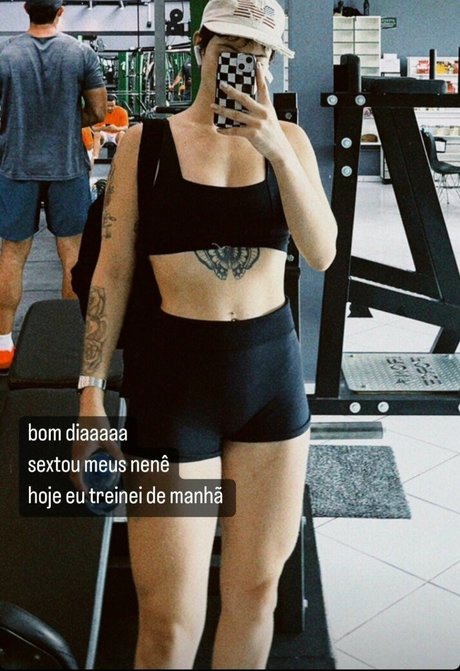 Naakte gelekte OnlyFans-foto van Marceli Cardozo