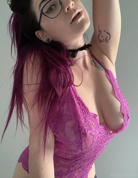 Naakte gelekte OnlyFans-foto van Sexyaymee