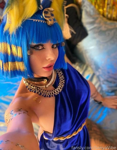 Naakte gelekte OnlyFans-foto van Catchmyvibe
