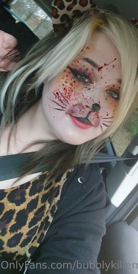 Naakte gelekte OnlyFans-foto van Bubblykillerrose