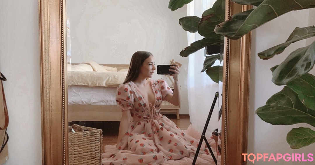 Naakte gelekte OnlyFans-foto van Paladinamber #34 Naakte gelekte OnlyFans-foto van Paladinamber #34