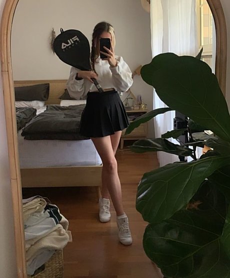 Naakte gelekte OnlyFans-foto van Paladinamber