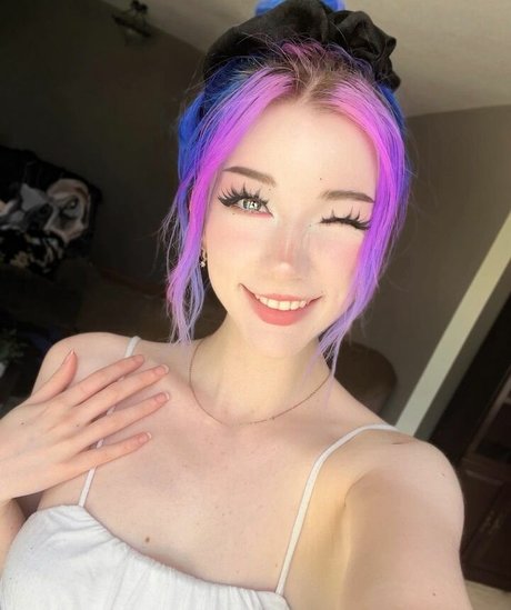 Naakte gelekte OnlyFans-foto van Daniellemercedie