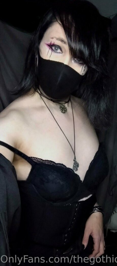 Naakte gelekte OnlyFans-foto van Thegothiccfemboy