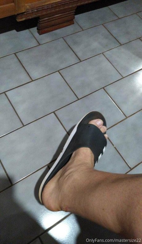 Mastersize22 Naakte gelekte OnlyFans-foto van Mastersize22 #11