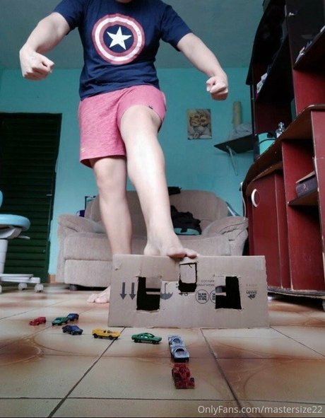 Mastersize22 Naakte gelekte OnlyFans-foto van Mastersize22 #5