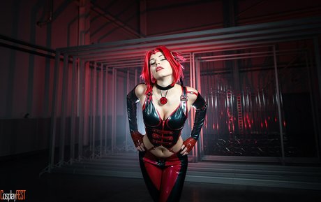 Naakte gelekte OnlyFans-foto van Anya Ichios