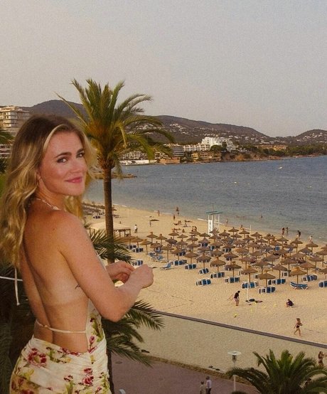 Melissa Roxburgh