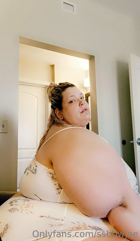 Naakte gelekte OnlyFans-foto van Ssbbwjae