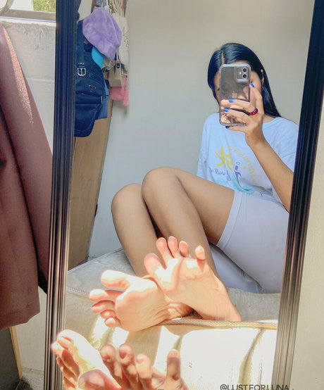 Naakte gelekte OnlyFans-foto van Lustforluna