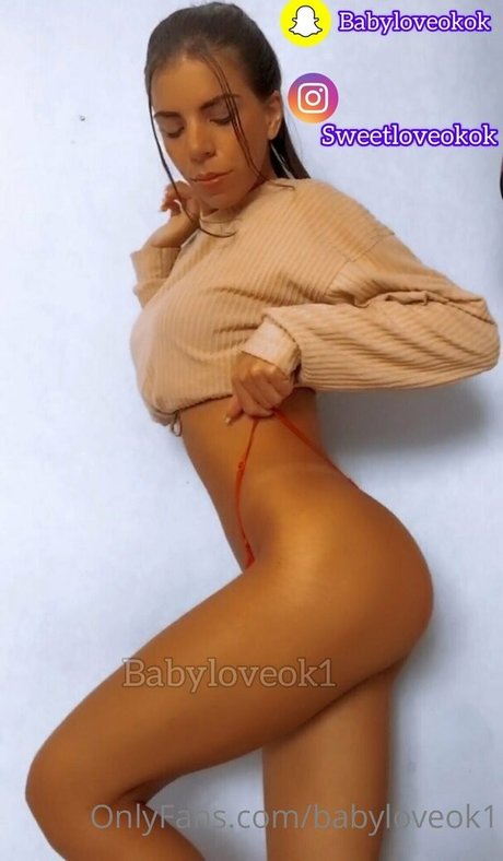 Naakte gelekte OnlyFans-foto van Iamsamylove1